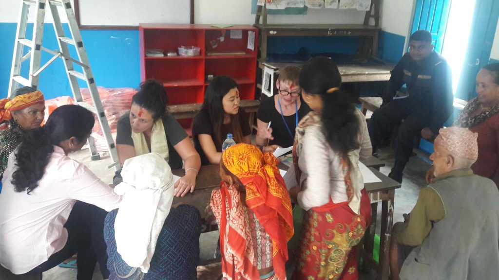 Queen's Nurses volunteer in health clinic